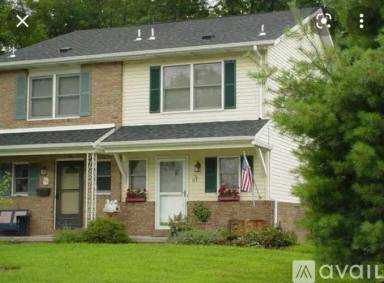 Main picture of 110 E Baldwin St