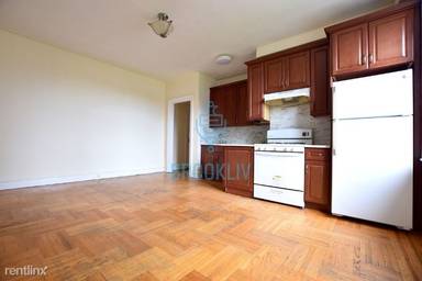 Main picture of 1425 51st St