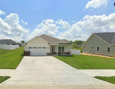 Main picture of 128 Aiden Ln