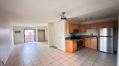 Main picture of 709 E Chestnut Ave
