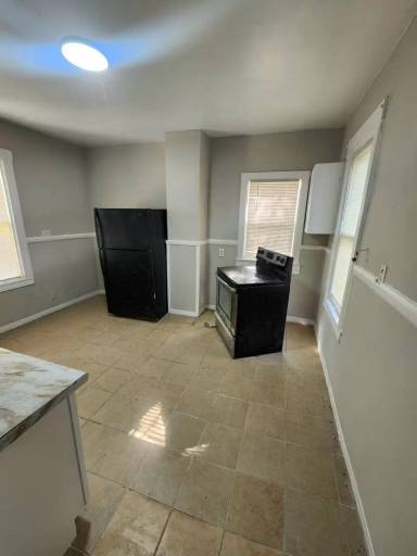 Main picture of 10314 Harvard Ave