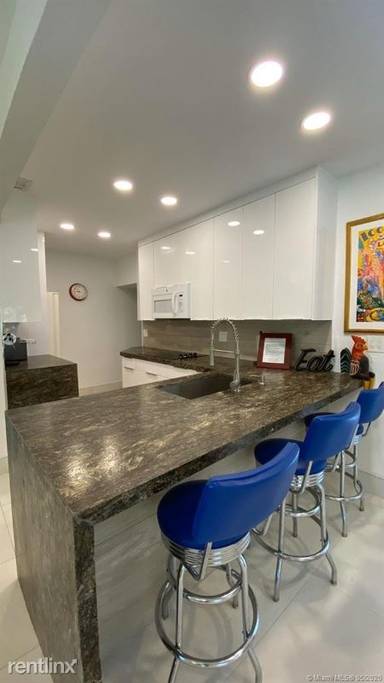 Main picture of 1201 NE 178th St