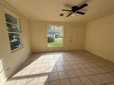 Main picture of 606 Wilmuth St