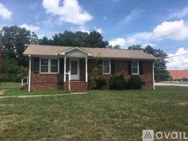 Main picture of 701 Ikes Rd