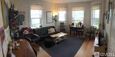 Main picture of 47 Inman St