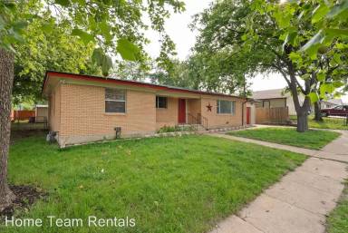 Main picture of 309 W Washington Ave