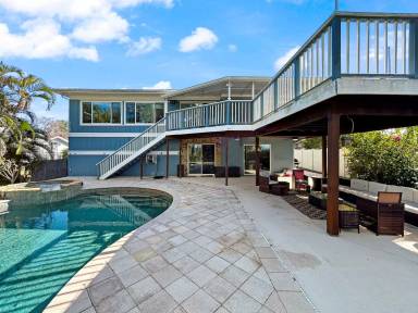 Main picture of 3033 Pineview Dr