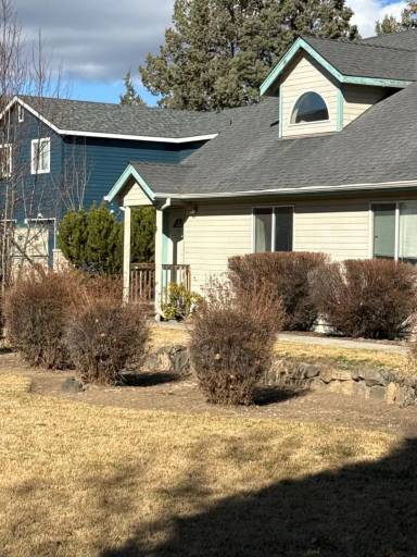 Main picture of 1426 NE Tucson Way