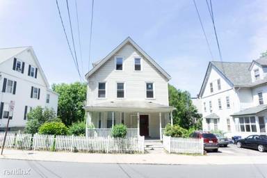 Main picture of 153 Foster St