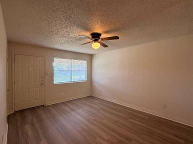 Main picture of 1105 Charisse St