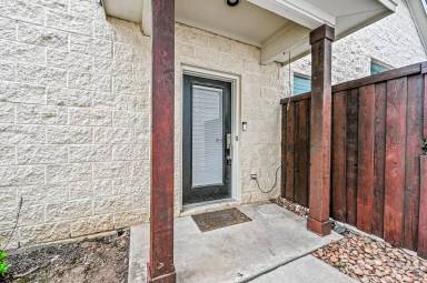 Main picture of 2556 Wedglea Dr
