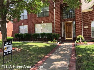 Main picture of 705 Westminster Way