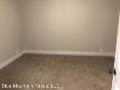 Main picture of 3207 Longhorn Trl