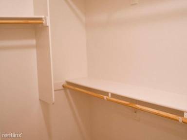 Main picture of 2614 Aperture Cir