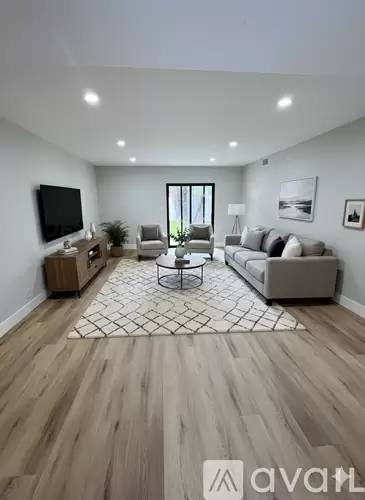 Main picture of 8561 Marklein Ave