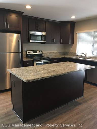 Main picture of 1726 Petal Dr