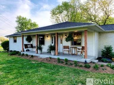 Main picture of 501 Glengarry Dr