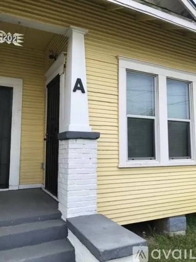 Main picture of 202 Edgewood St