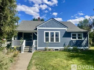 Main picture of 714 SW Cascade Ave