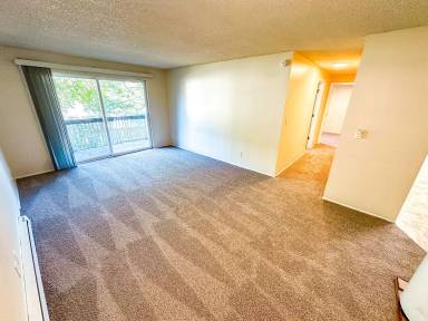 Main picture of 9428 Ravenna Ave NE