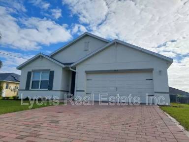 Main picture of 345 SW 26th Ave