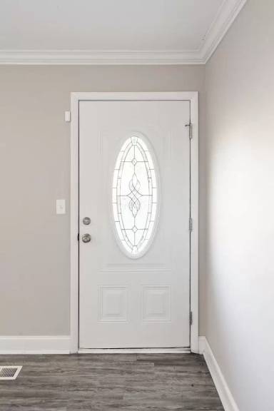 Main picture of 2402 McClain Cir NW