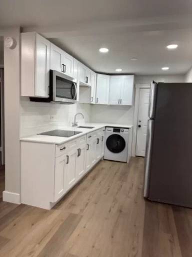 Main picture of 759 NE 6th St