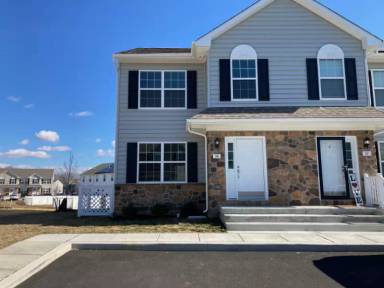 Main picture of 34 Cambria Ln