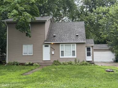 Main picture of 4608 Brunswick Ave N