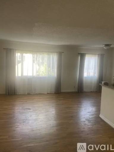 Main picture of 5853 Virginia Ave