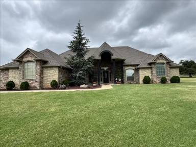 Main picture of 8147 Shadow Lake Dr