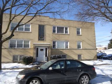 Main picture of 5340 N Rockwell St