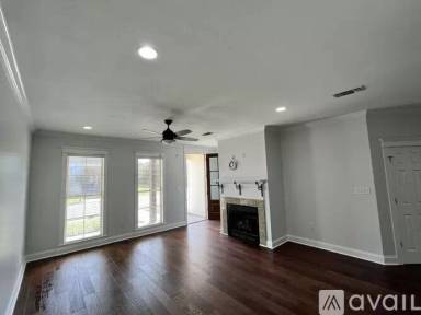 Main picture of 25 Caitlynn Cir
