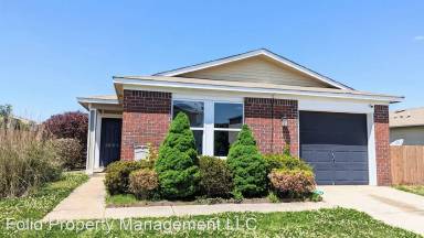 Main picture of 3051 Lakeland Dr