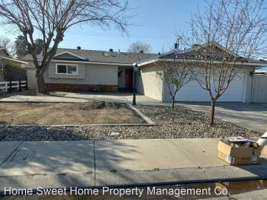 Main picture of 443 N Santa Ana St