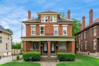 Main picture of 293 E 14th Ave
