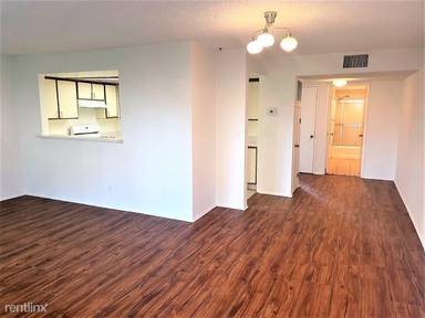 Main picture of 503 S Adams St