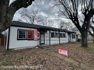 Main picture of 2419 Joan Ct