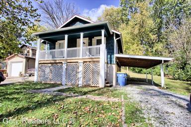 Main picture of 6925 Marine Rd