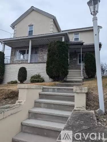 Main picture of 629 Fallon St