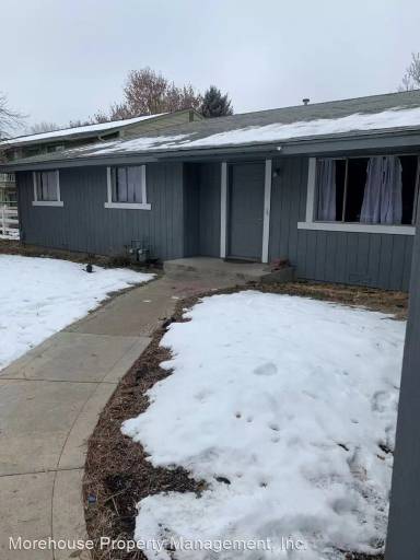 Main picture of 1316 Summers Ln