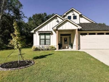 Main picture of 3053 Legacy Cir