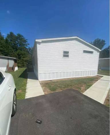 Main picture of 111 Audubon Ave