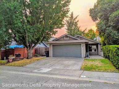 Main picture of 5 Amaral Ct