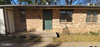 Main picture of 210 E Main St