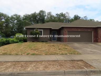 Main picture of 3436 Arrowhead St