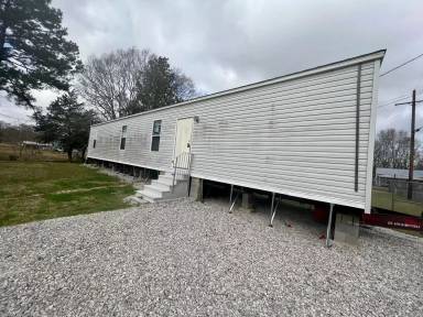 Main picture of 122 Aimee Dr