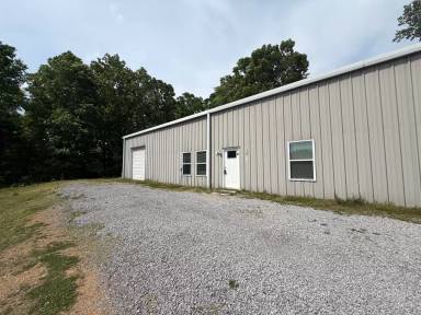 Main picture of 1037 Carson Rd SE