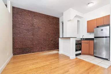 Main picture of 530 W 123rd St