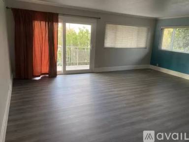 Main picture of 12031 Beverly Blvd